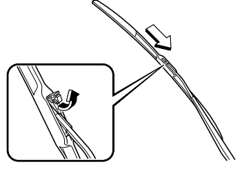 Mazda CX-3. Replacing Windshield Wiper Blades